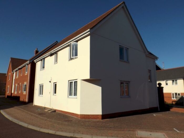 2 Bedroom Apartment To Rent In Hakewill Way, Colchester, Essex, CO4