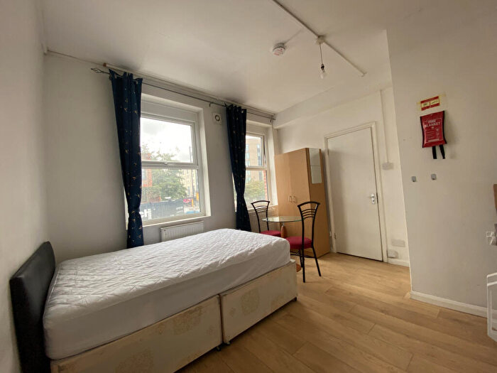 Studio To Rent In Holloway Road, Holloway, London, N7