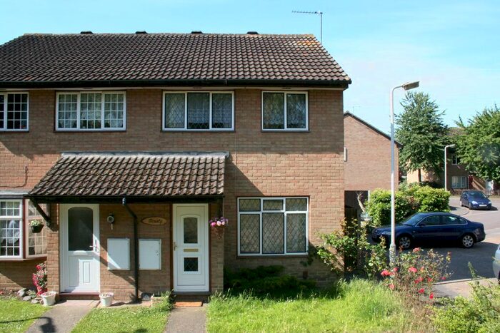 3 Bedroom Semi-Detached House To Rent In Lapponum Walk, Hayes, UB4