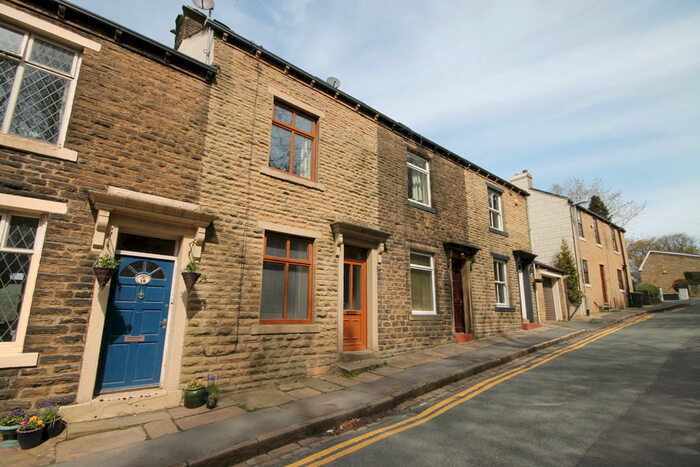 2 Bedroom Terraced House To Rent In Blackstone Edge Old Road, Littleborough, OL15
