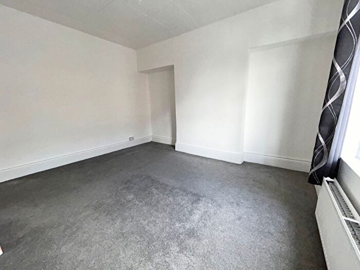 1 Bedroom Flat To Rent In Mafeking Street, Gateshead, NE9
