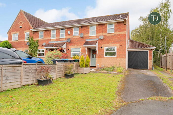 2 Bedroom End Of Terrace House For Sale In Sorbus Close, Elton, Chester, CH2