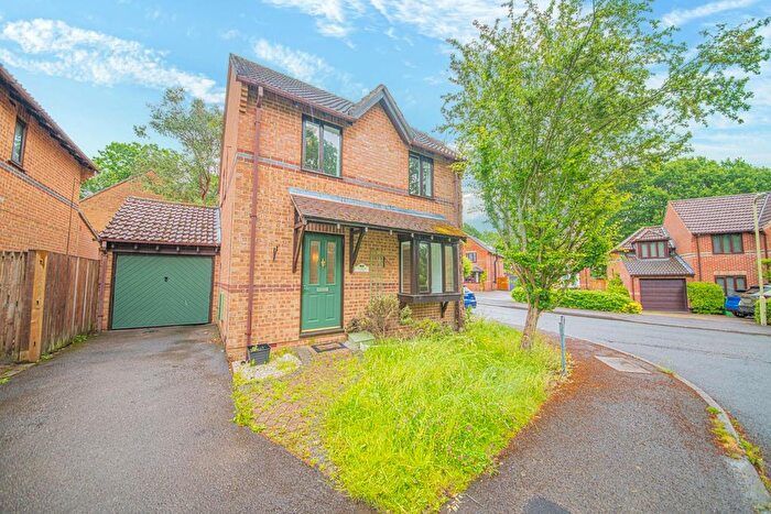 3 Bedroom Detached House For Sale In Epsom Close, Horton Heath, Eastleigh, SO50