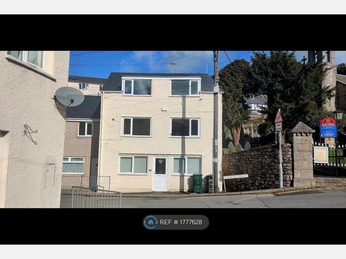 3 Bedroom Maisonette To Rent In Victoria House, Glan Conwy, LL28