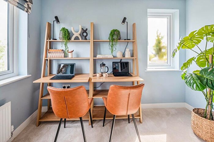 4 Bedroom Detached House For Sale In South Scotstoun, South Queensferry, EH30