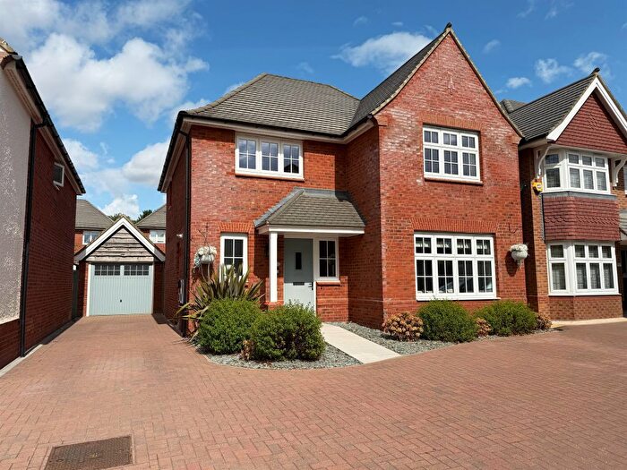 4 Bedroom Detached House For Sale In Herbert Owen Drive, Priorslee, Telford, TF2