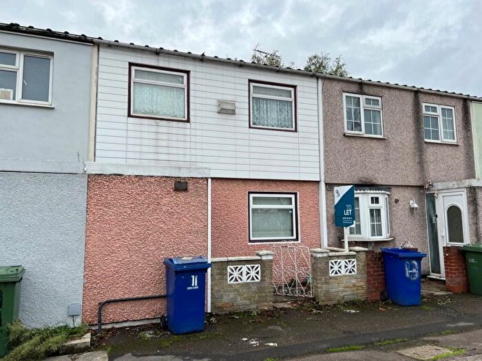 3 Bedroom Terraced House To Rent In Lime Close, South Ockendon, RM15