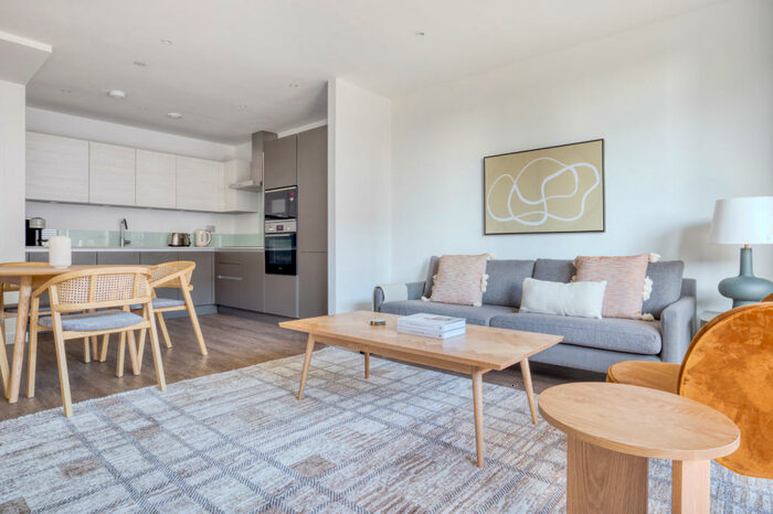 2 Bedroom Apartment To Rent In Vanguard Way, London, , Uk, E17