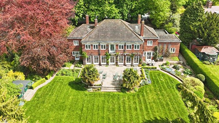 5 Bedroom Detached House For Sale In Hull Road, Cottingham, HU16