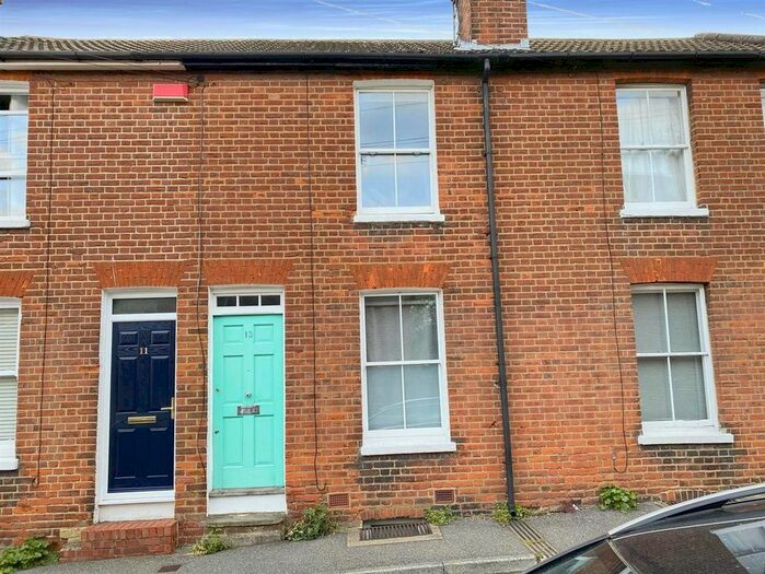 2 Bedroom Property To Rent In Cossington Road, Canterbury, CT1