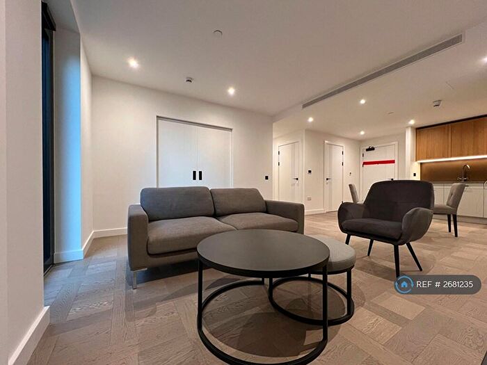 2 Bedroom Flat To Rent In Merino Gardens, London, E1W