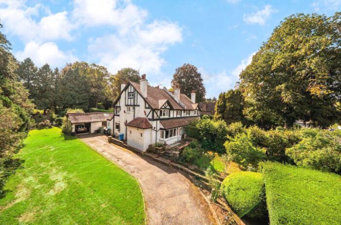 4 Bedroom Semi-Detached House For Sale In Foxley Lane, West Purley, CR8