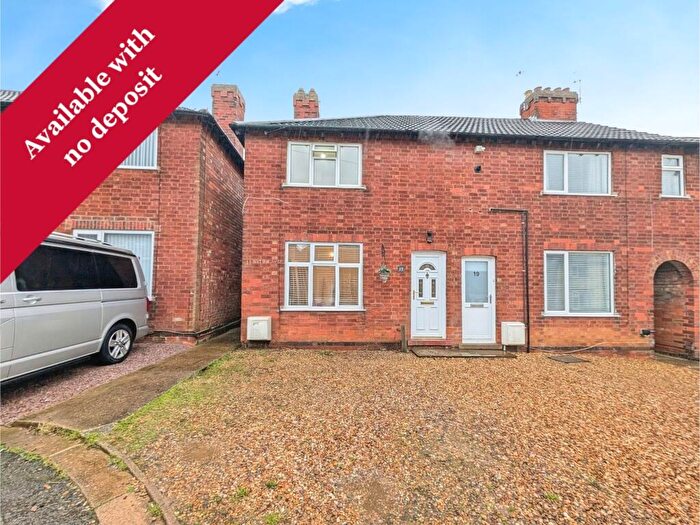 2 Bedroom End Of Terrace House To Rent In Kingston Avenue, Grantham, NG31