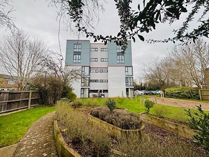 2 Bedroom Apartment To Rent In Berechurch Road, Colchester, CO2