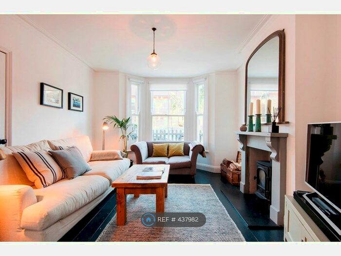 2 Bedroom Terraced House To Rent In Rojack Road, London, SE23