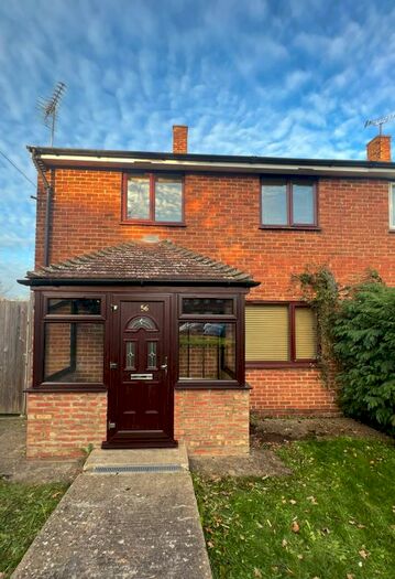 4 Bedroom Semi-Detached House To Rent In Wife Of Bath Hill, Canterbury, CT2