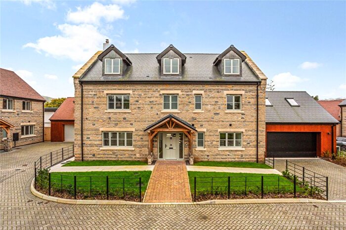 4 Bedroom Detached House For Sale In The Barns, Compton Dundon, TA11