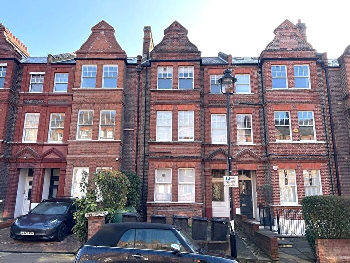 6 Bedroom Terraced House For Sale In Goldhurst Terrace, West Hampstead, NW6