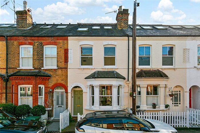 3 Bedroom Terraced House To Rent In Windsor Road, Kew, Richmond, TW9