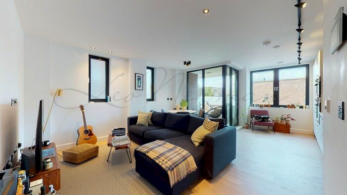 1 Bedroom Flat To Rent In Caversham Road, Kentish Town, NW5