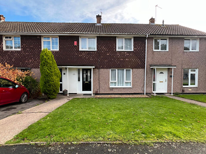 3 Bedroom Terraced House For Sale In Blakeney Road, Patchway, Bristol, BS34