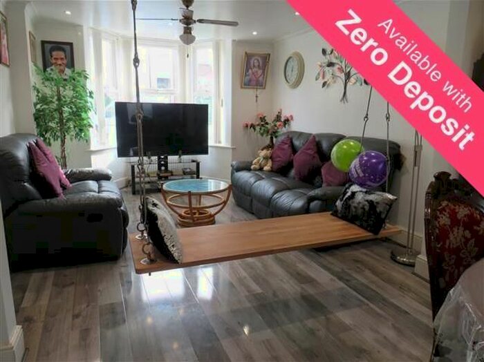 3 Bedroom Property To Rent In St. Marys Road, BH15