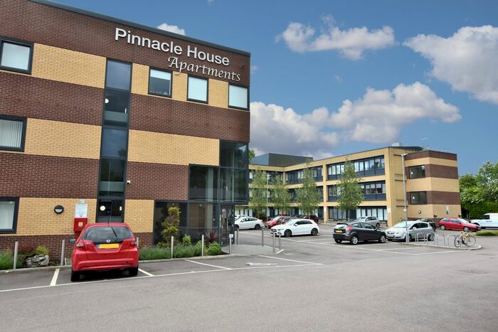 1 Bedroom Flat To Rent In Home Park Mill Link, Kings Langley, WD4