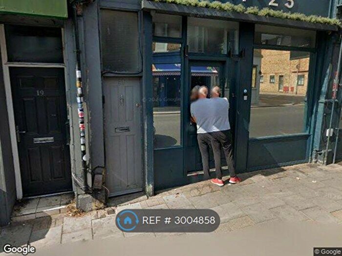 Studio To Rent In Trinity Road, London, SW17