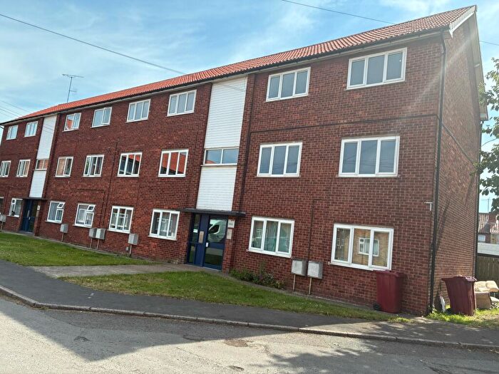 3 Bedroom Maisonette To Rent In Overton Court, Barton-upon-humber, DN18