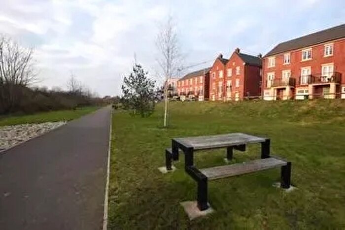 3 Bedroom Terraced House To Rent In Clos Pwll Coch, Cardiff, CF11