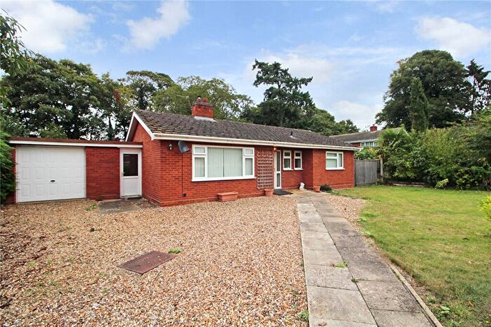 3 Bedroom Bungalow For Sale In Old Hall Gardens, Brooke, Norwich, Norfolk, NR15
