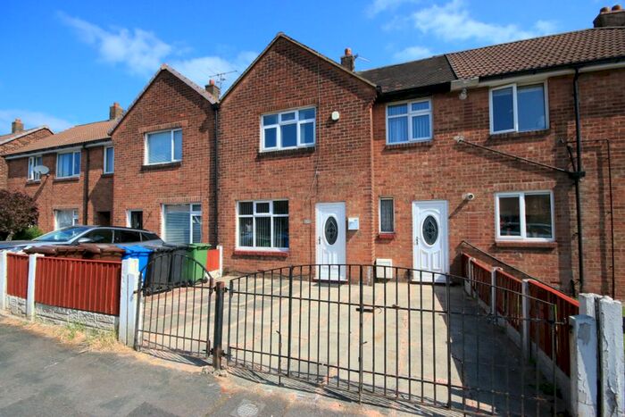 3 Bedroom Terraced House To Rent In Beverley Road, Wigan, WN5