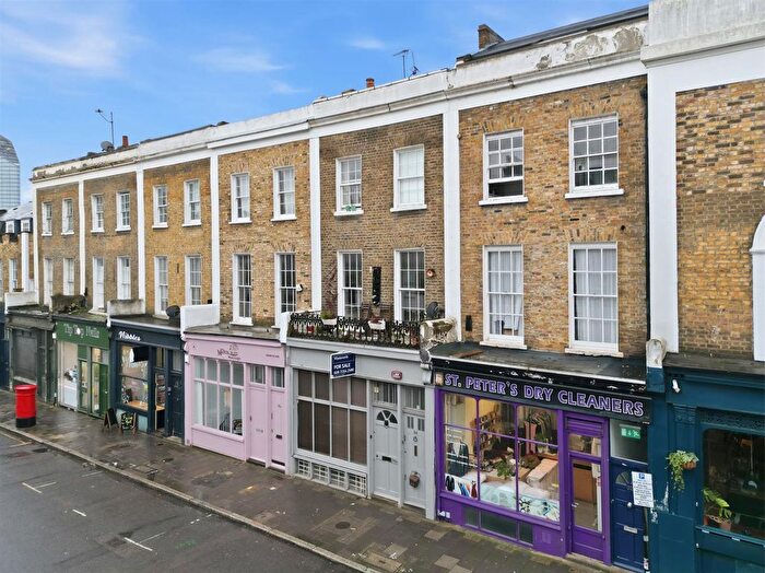 3 Bedroom Property For Sale In St Peters Street, Old Street, N1
