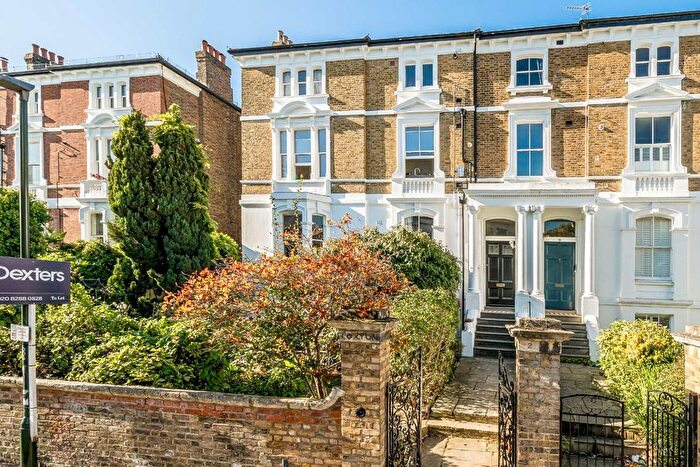 4 Bedroom Flat To Rent In Marlborough Road, Richmond, TW10