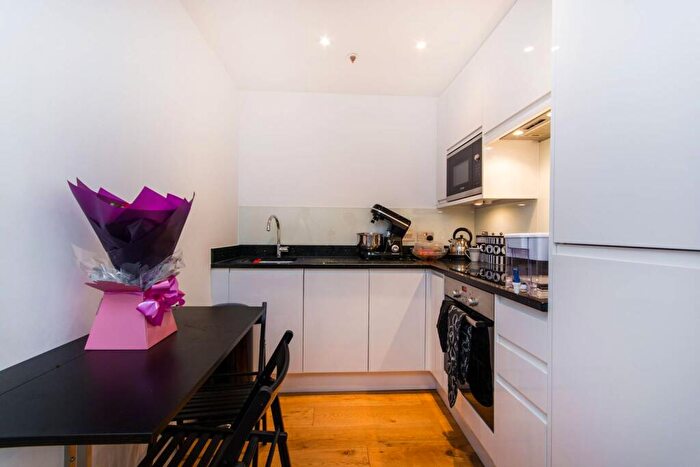 1 Bedroom Flat To Rent In High Street, Croydon, CR0