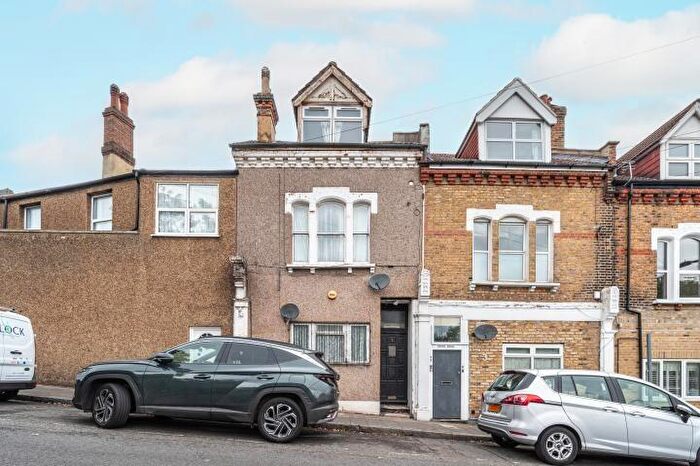 1 Bedroom Flat For Sale In Ridsdale Road, London, SE20