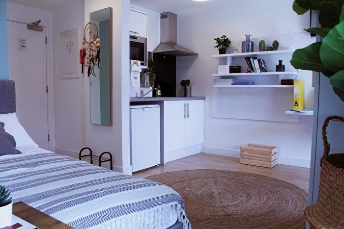 Studio To Rent In Junior Studio Apartment At Sugar Cube, Sheffield, S1
