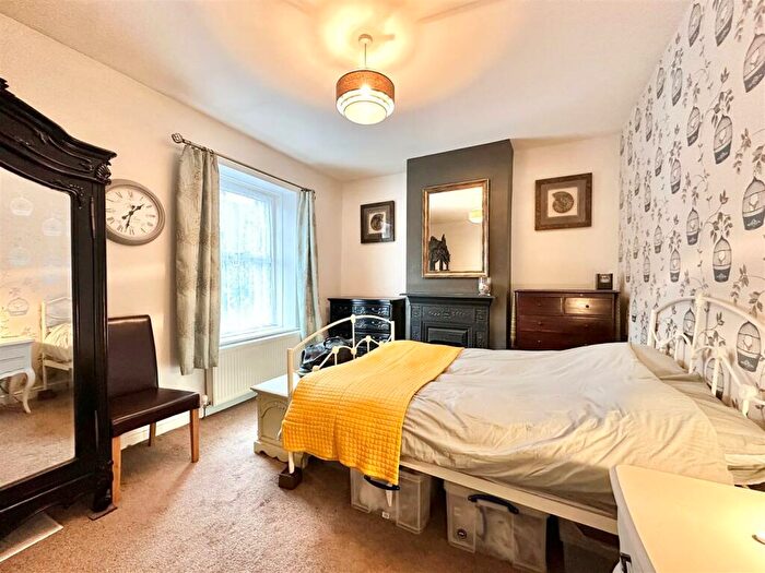 2 Bedroom Terraced House For Sale In Chapel Road, Whaley Bridge, High Peak, SK23