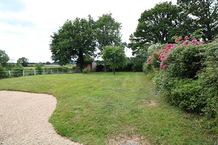4 Bedroom Semi-Detached House To Rent In Blackbrook Road, Dorking, RH5