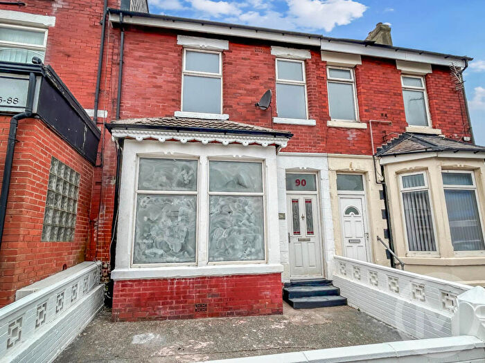 4 Bedroom Terraced House For Sale In Lord Street, Blackpool, FY1