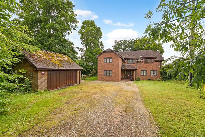 4 Bedroom Detached House For Sale In Mount Hermon Road, Palestine, Andover, SP11