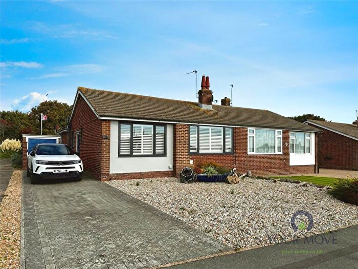 2 Bedroom Bungalow For Sale In Castle View Gardens, Westham, Pevensey, East Sussex, BN24