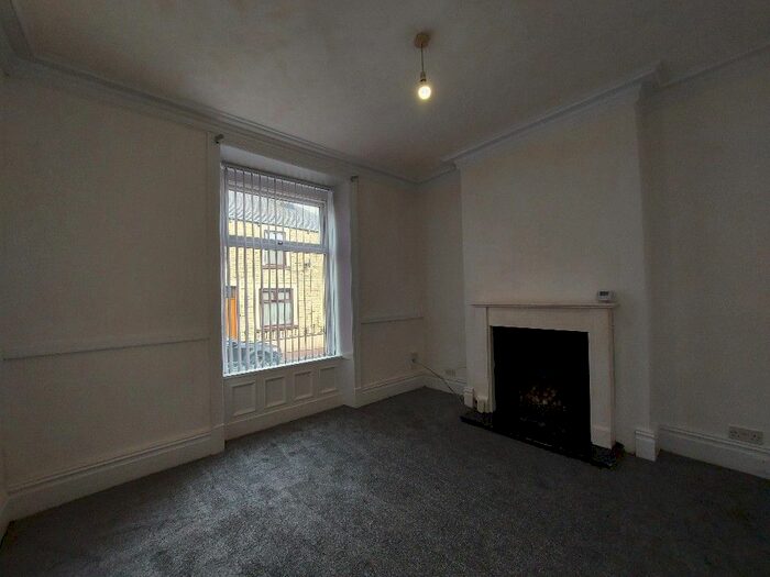 2 Bedroom Terraced House To Rent In Queensberry Road, Burnley, BB11