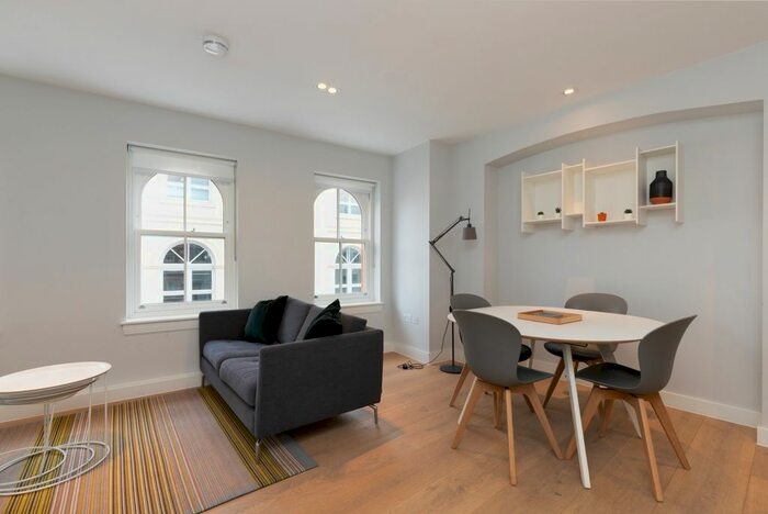 1 Bedroom Flat To Rent In Floral Street, Covent Garden, WC2E