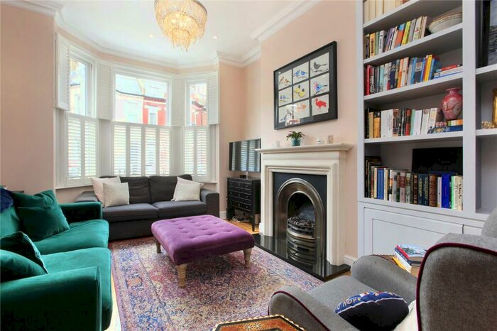 5 Bedroom Terraced House To Rent In Gaskarth Road, Clapham South, London, SW12