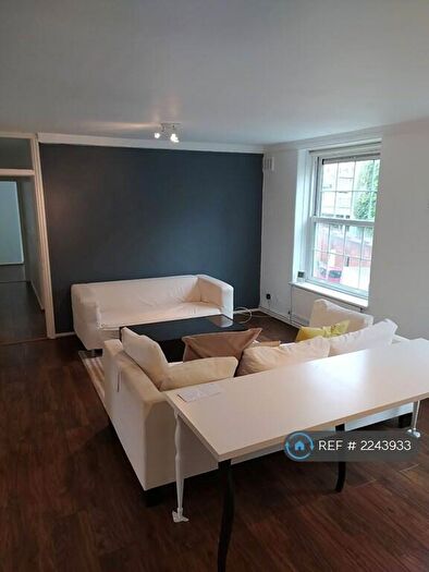 2 Bedroom Flat To Rent In Vauxhall Street, London, SE11