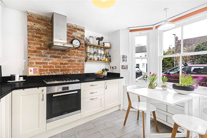 2 Bedroom Detached House For Sale In Chapel Lane, Littlemore, Oxford, Oxfordshire, OX4