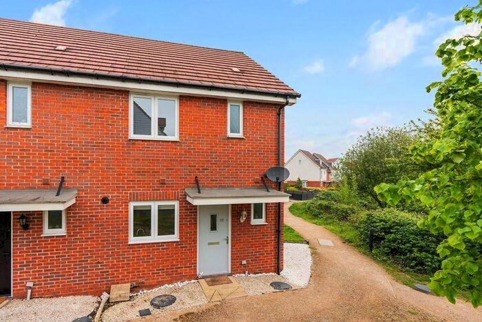 2 Bedroom End Of Terrace House To Rent In Ellingham View, Dartford, DA1