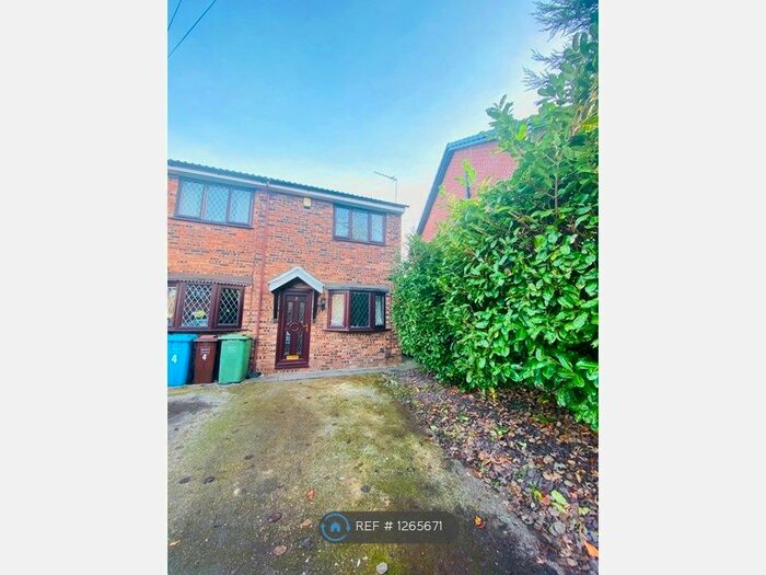 2 Bedroom End Of Terrace House To Rent In Dominic Close, Manchester M23