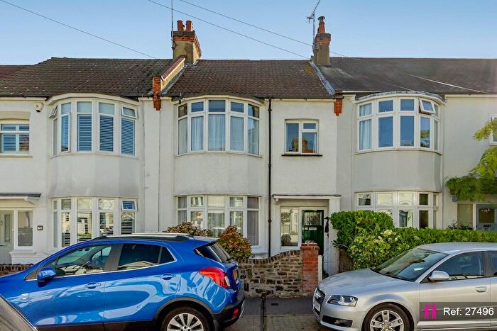 4 Bedroom Terraced House For Sale In Marguerite Drive, Leigh-on-Sea, SS9